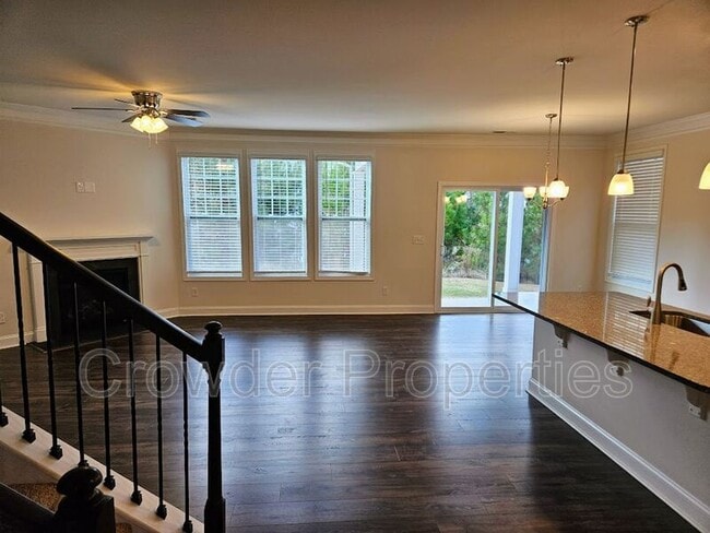 Photo - 1127 Walbury Hl