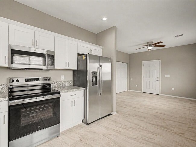 Building Photo - BRAND NEW 2 Bedroom 1 Bathroom