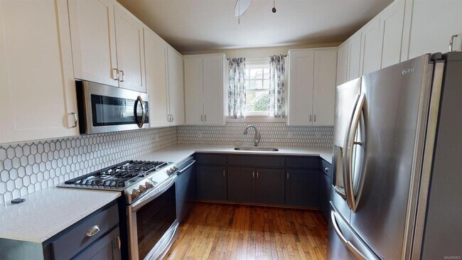 Photo - 1318 Woodward Ave