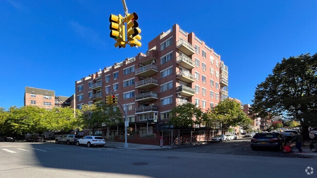 31-01-31-07 137th St Flushing - 31-01-31-07 137th St