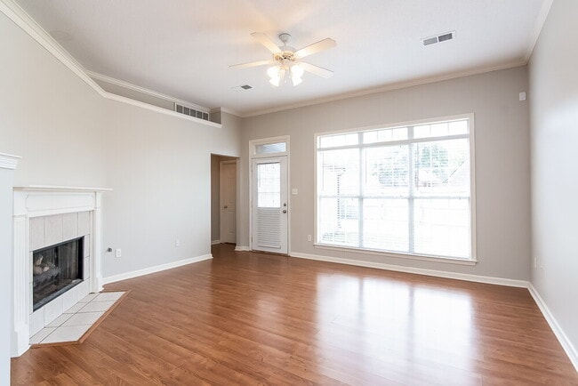 Photo - 7436 Bakers Glenn Ln