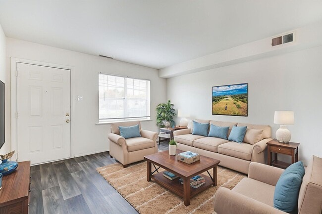 Photo - Lawndale Farms