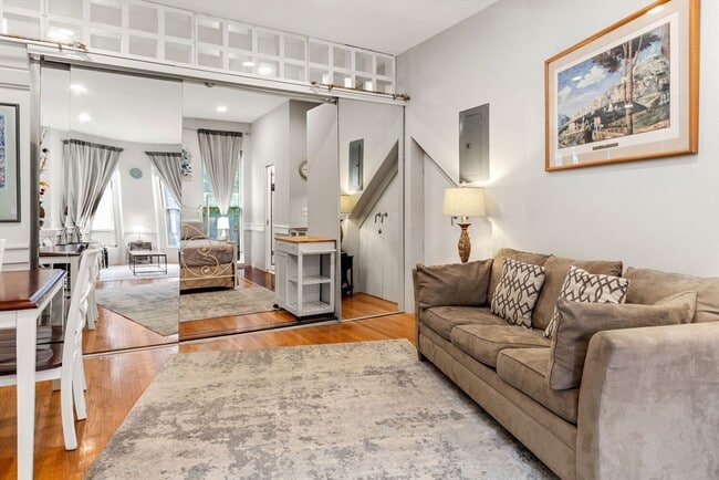 Photo - 83 Appleton St Unit 2