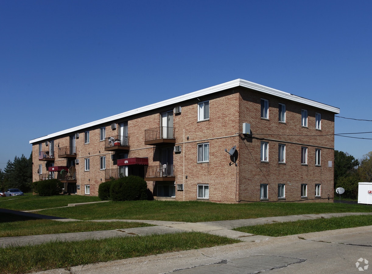 Ridgeview Apartments - Ridgeview Apartments