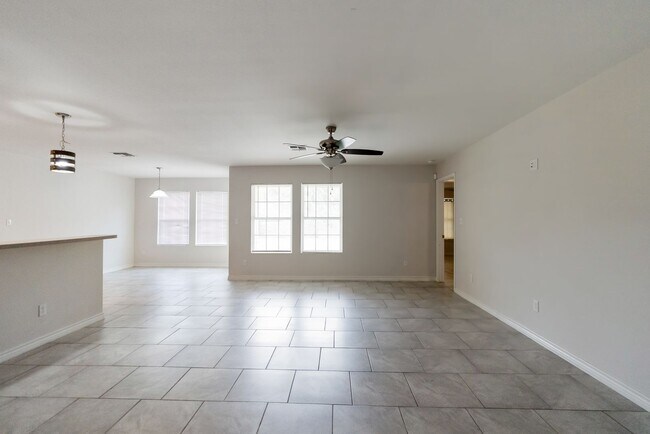 Photo - Stunning 3-Bedroom, 2-Bath Home on Corner ...