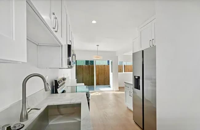 Photo - 2915 Hauser Blvd Apartment Unit 4