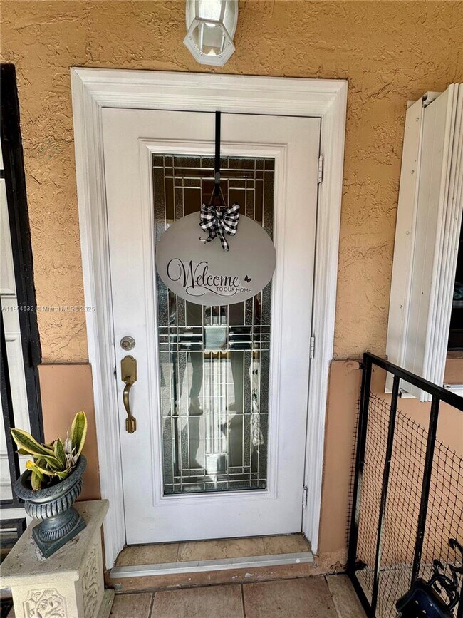 Building Photo - 7870 W 29th Way Unit 201