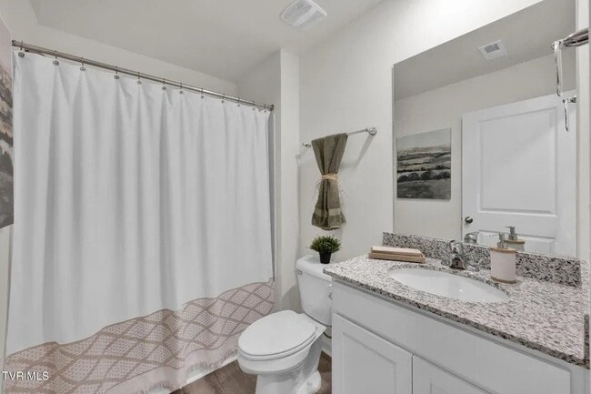 Photo - 678 St Andrews Dr