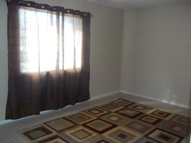 Brookview Duplex 6822
