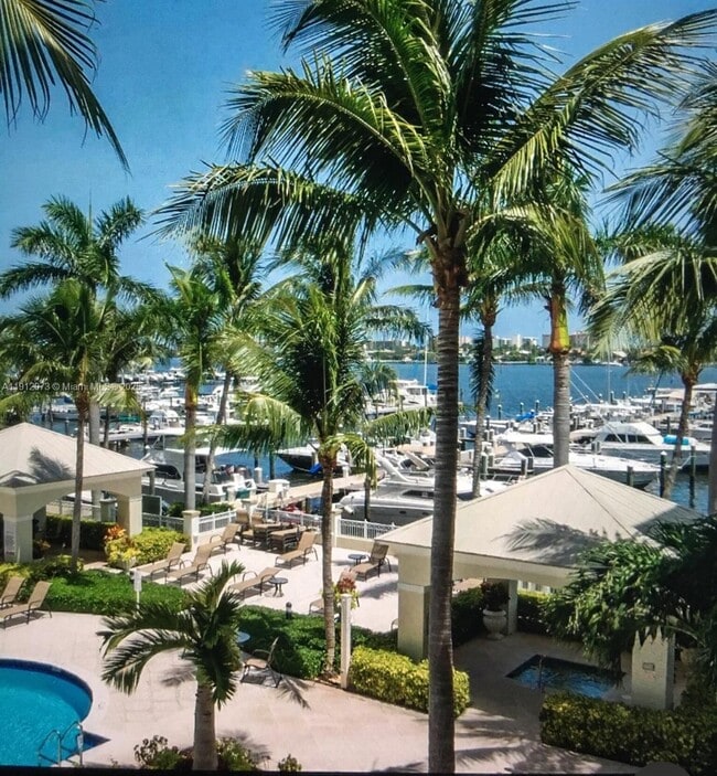 Photo - 236 Moorings Dr