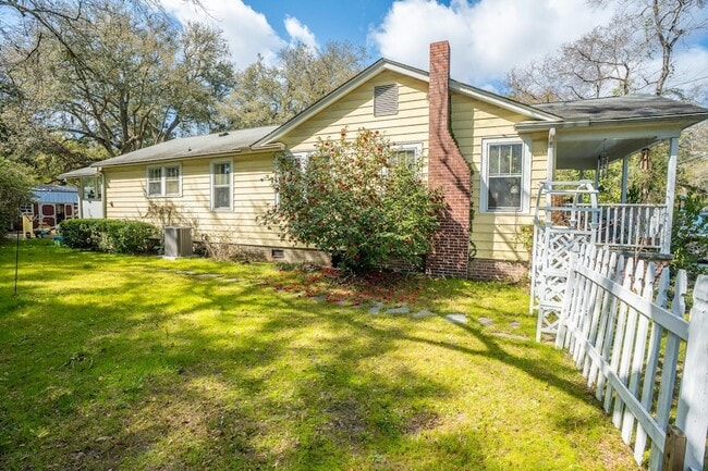 Photo - 1235 Ashley Hall Rd