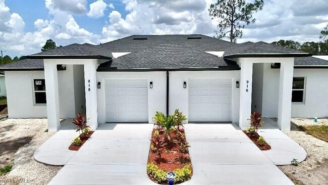 Photo - 918 Eisenhower Blvd Townhome