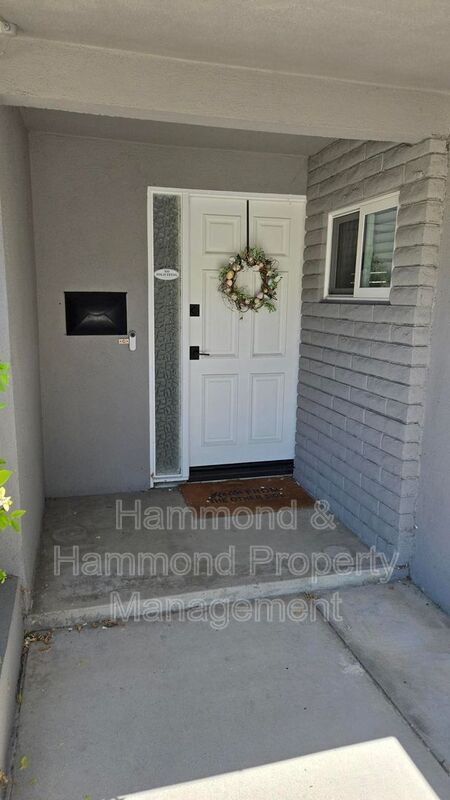 Photo - 5851 Keokuk Ave