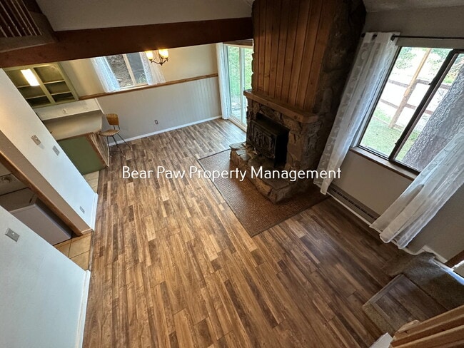 "Charming 2-Bedroom Duplex in Kittredge"