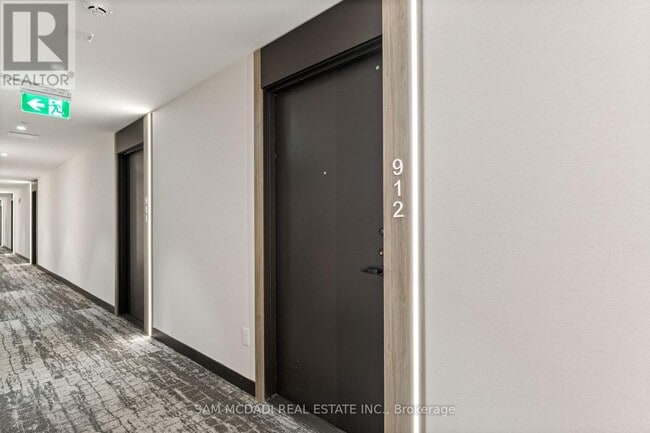 Photo - 220 Missinnihe Wy Unit 912