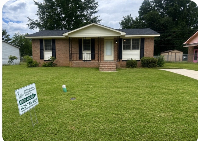 Building Photo - 210 Cabin Creek Blvd