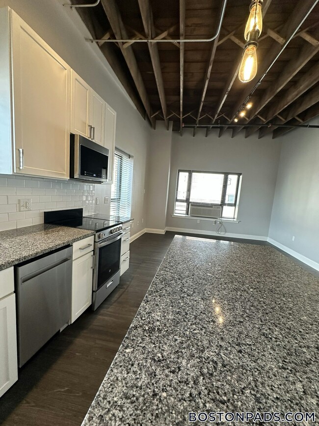 Photo - 113 Broad St Apartment Unit 405