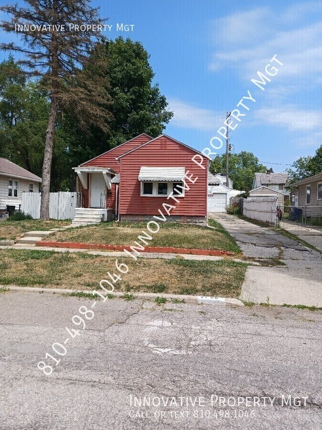 Photo - 2126 Monteith St