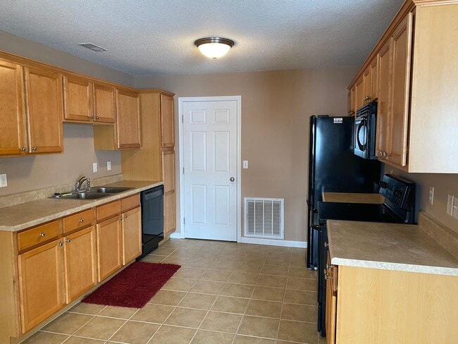 Photo - 1358 Mariner Way