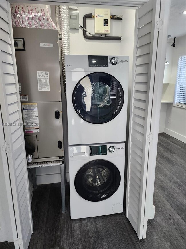 Photo - 8701 SW 36th St