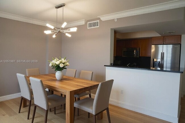 Building Photo - 99 SE Mizner Blvd Unit 0