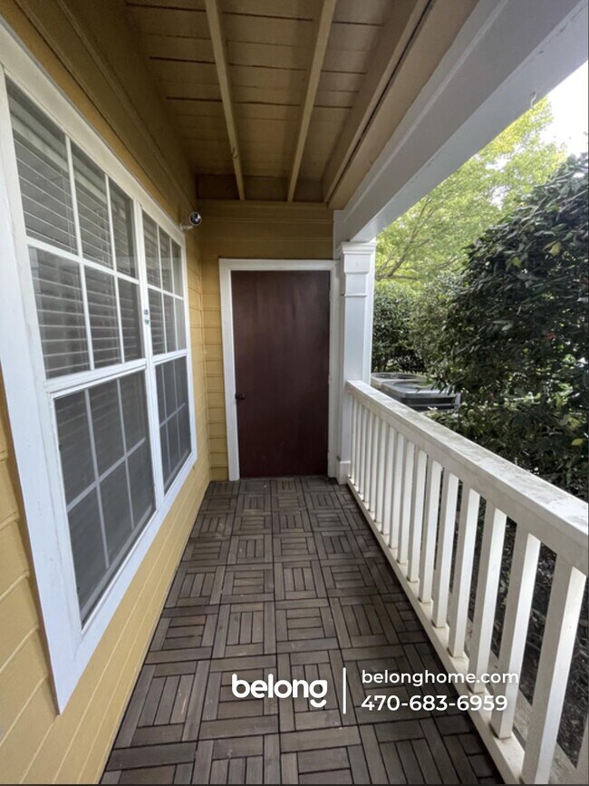 Photo - 512 Bentley Pl