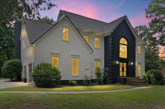 Photo - 11917 Shady Oak Ct