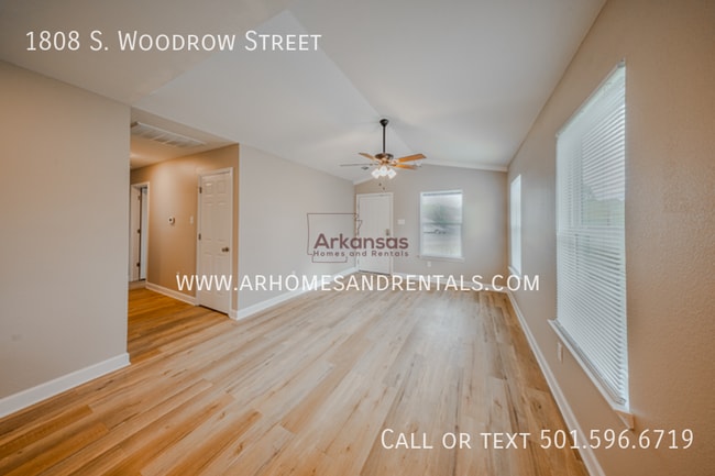 Photo - 1808 S Woodrow St