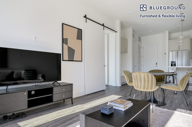 Photo - 212 W Highland Mall Blvd Apartamento Unidad FL4-ID200