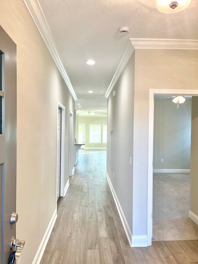 Photo - 160 The Villas Wy