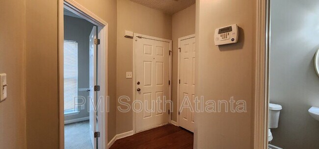 Photo - 176 Shenandoah Dr