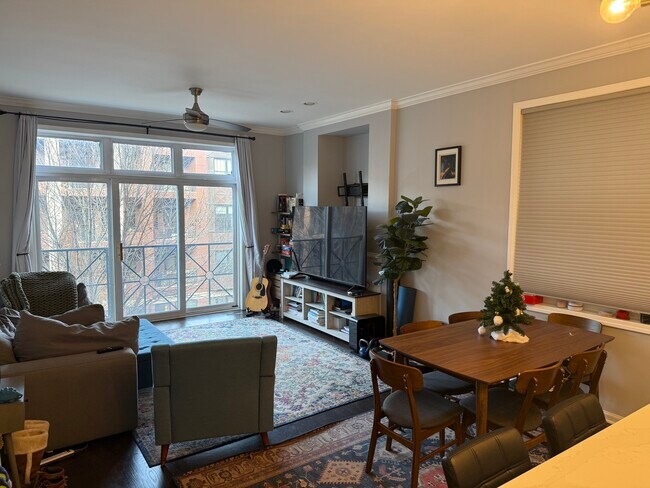 Photo - 2117 W Rice St Unidad 3E