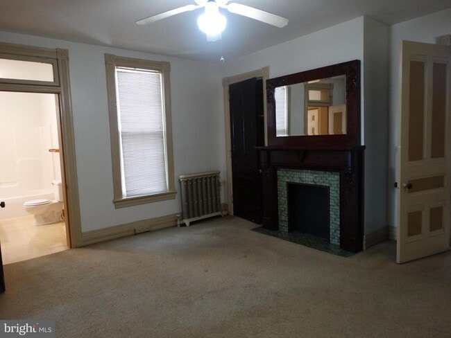 Photo - 130 S Antrim Way Unit 1