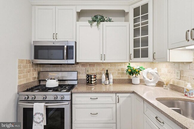 Photo - 4977 Battery Ln Unit 1-610