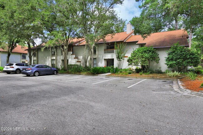 Photo - 1602 Wood Hill Pl Unit 1602