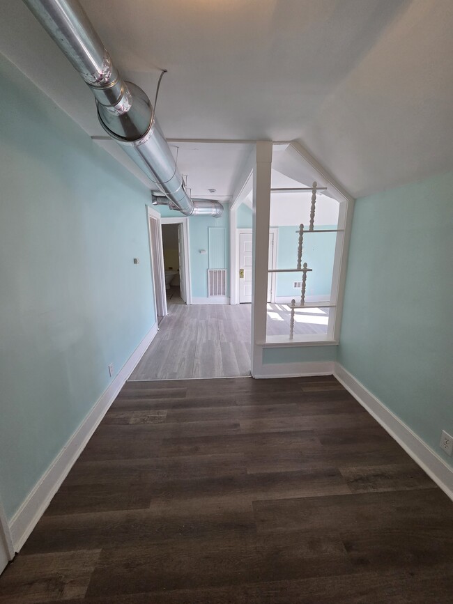 Photo - 1094 Williams St Unidad 2