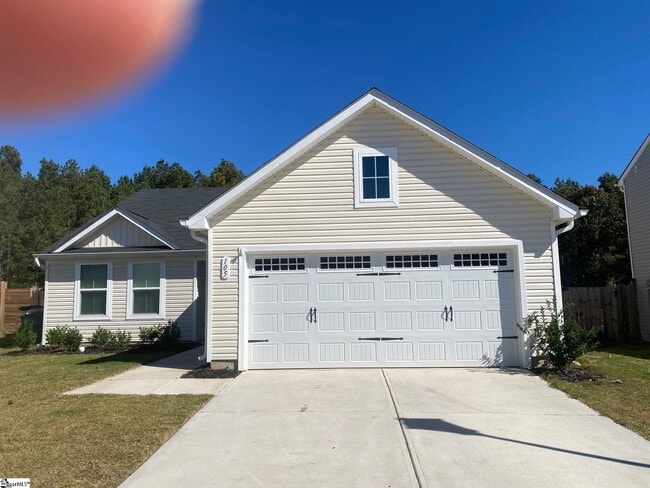 Photo - 105 Highland Sta Dr