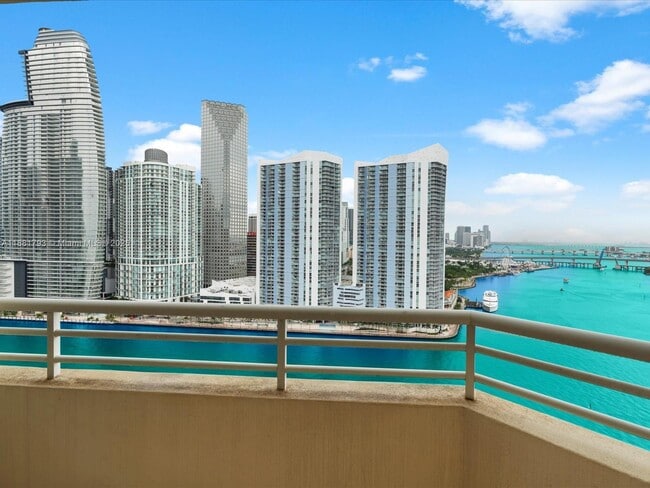 Photo - 888 Brickell Key Dr Unit 2510