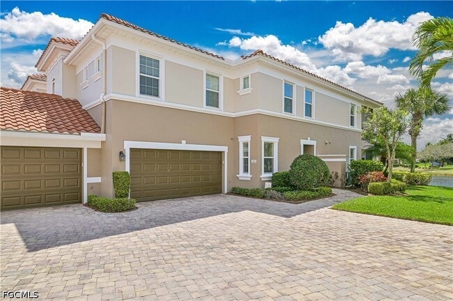 Photo - 12924 New Market St Unidad 102