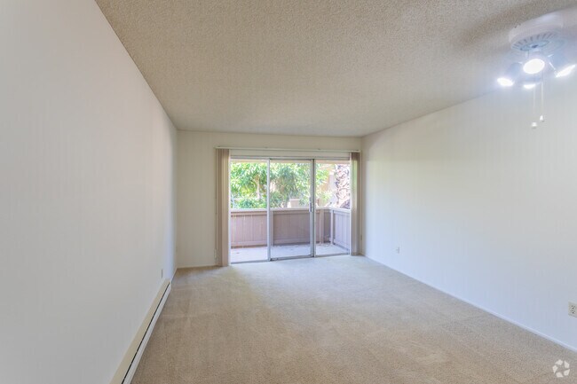 Lake Terrace Apartments