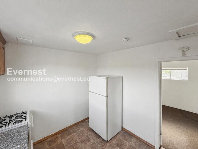 Photo - 440 18th St Unidad b