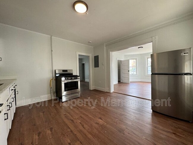 Photo - 19 Chester St Unit 1F