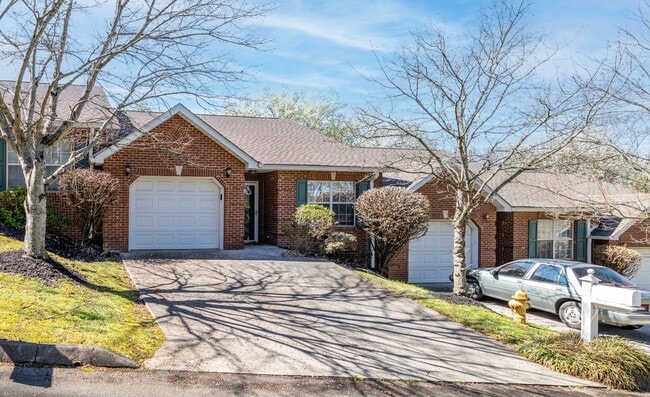 Photo - 1315 Lucy Way