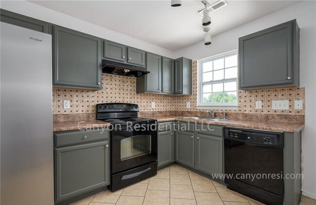 Photo - 5209 Switchback Dr