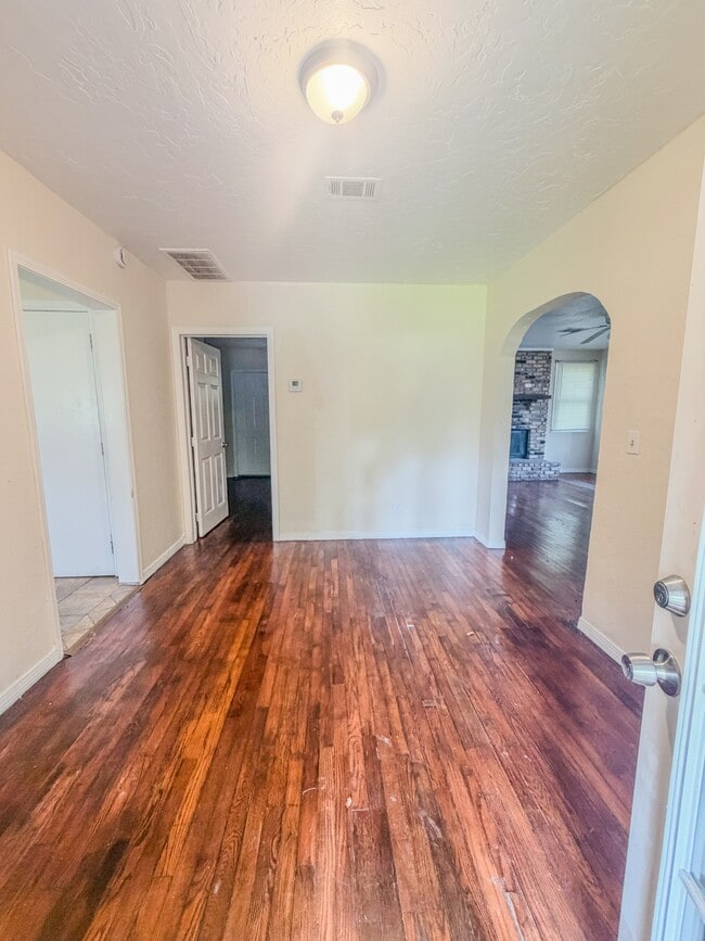 Photo - 510 Gordon Ave