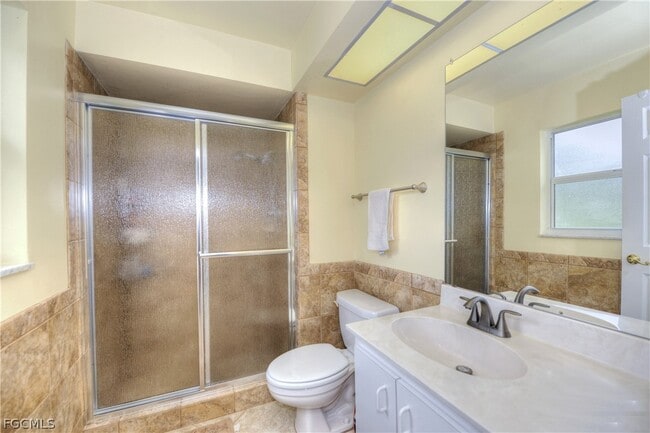 Photo - 5652 Eichen Cir