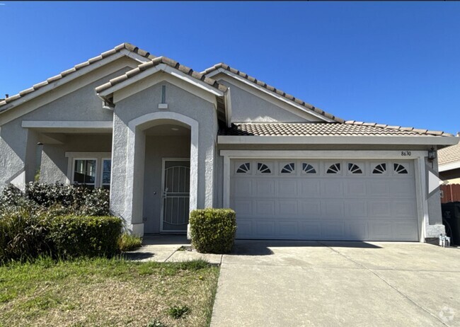 Building Photo - Fantastic 3 Bed, 2 Bath Home in Elk Grove