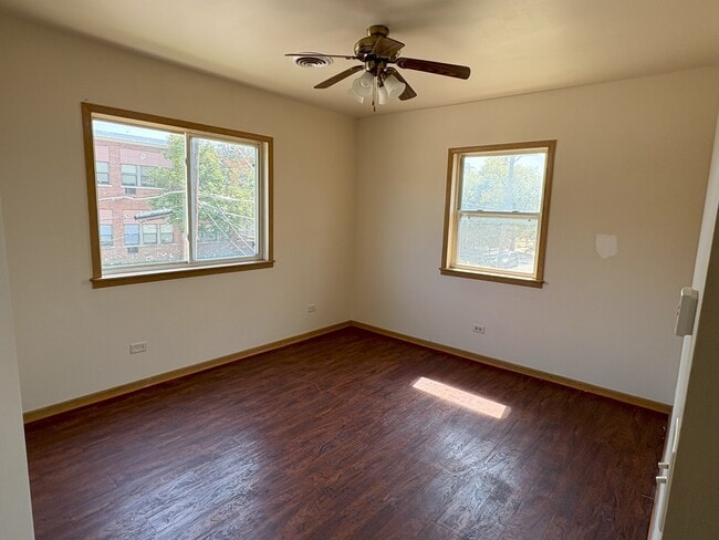 Photo - 27 N Hickory St Unit 2B