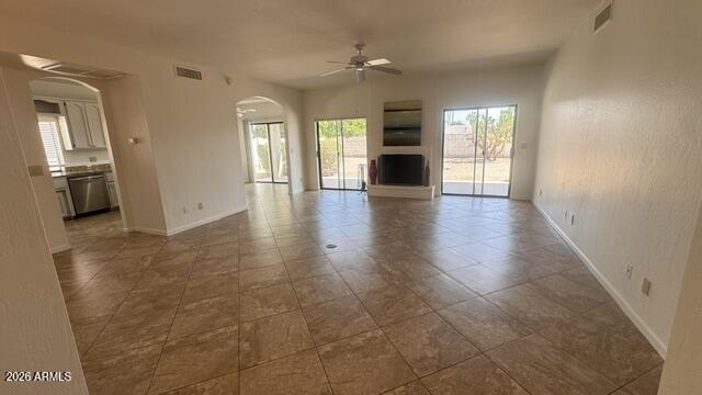 Building Photo - 6707 E Kelton Ln