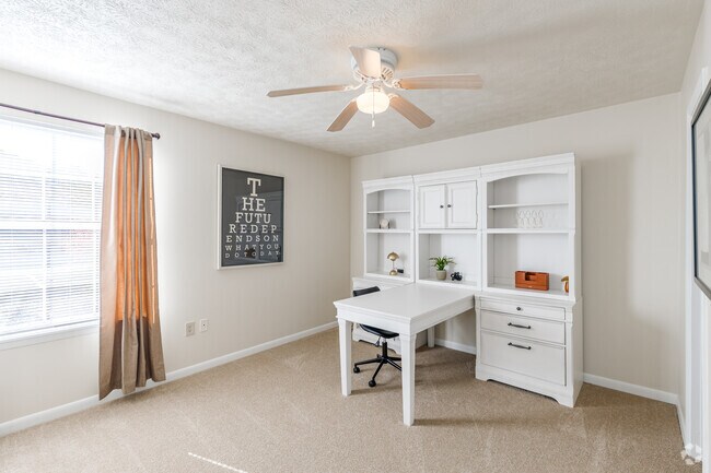 2BR, 2BA - 1,100SF - Bedroom